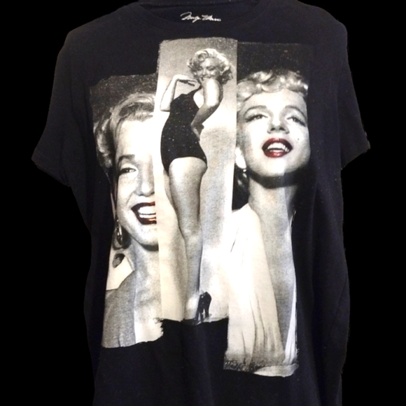 Marylin Manroe Tops - 2 Marylin Manroe Tops 1 Sweatshirt and 1 T-Shirt